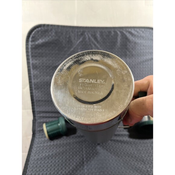 Vintage 1998 Stanley Aladdin Thermos A-944DH Green 1 Qt USA Classic Steel - Picture 6 of 6